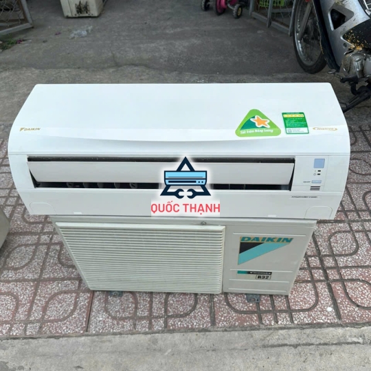 Máy lạnh Daikin ATKQ25